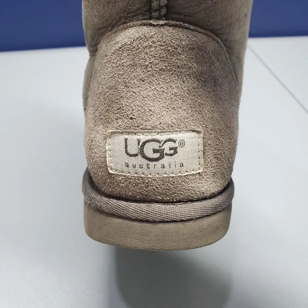 UGG australia classic